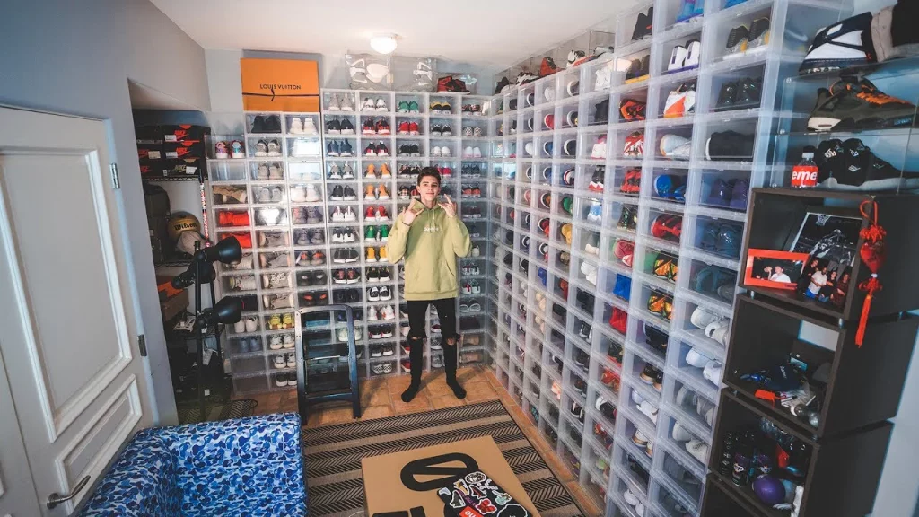 Sneakerhead Hypebeasts