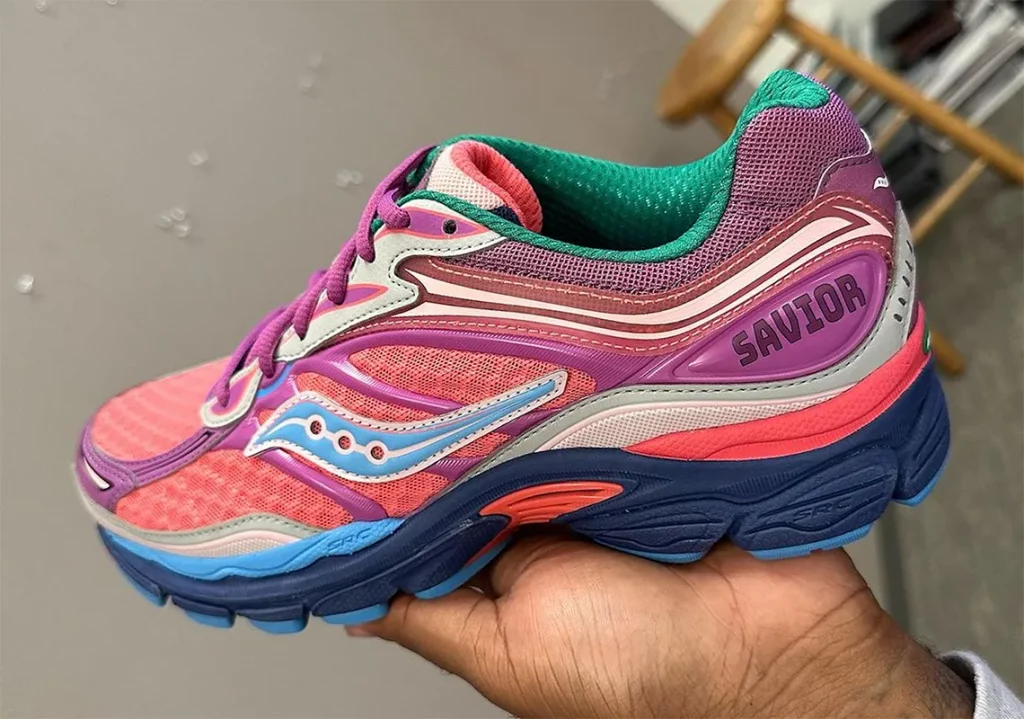 Saucony Pro Grid Omni 9
