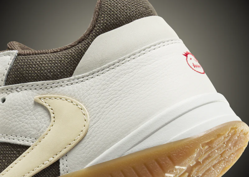 Travis Scott Jumpman Jack Mocha Heel panel