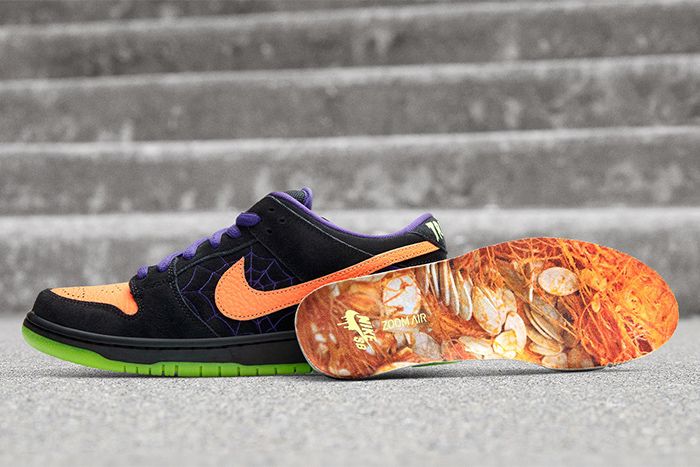 Nike SB Dunk Night of mischief