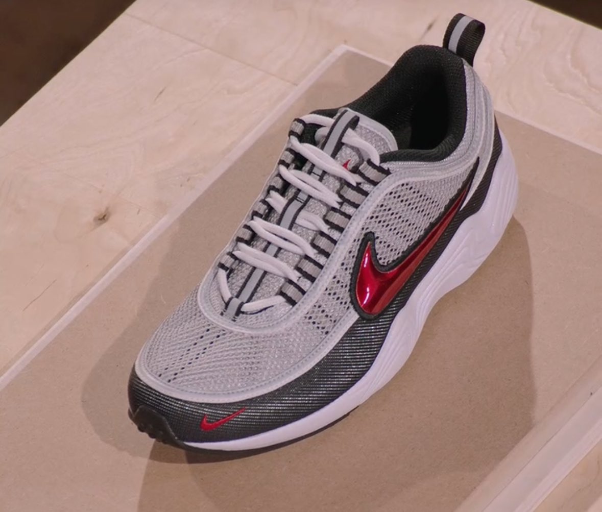 Nike Air Spiridon OG lacing system