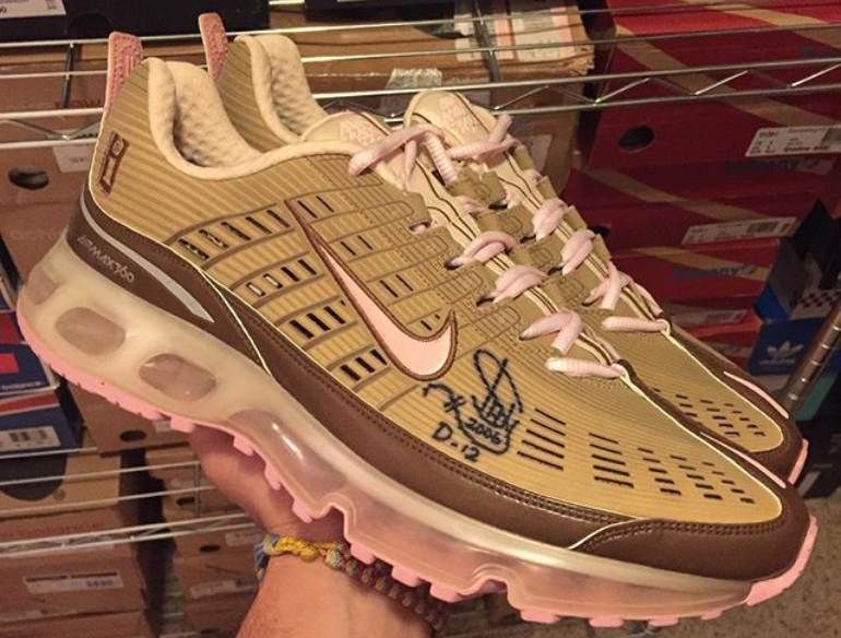 Eminem Nike Airmax 360