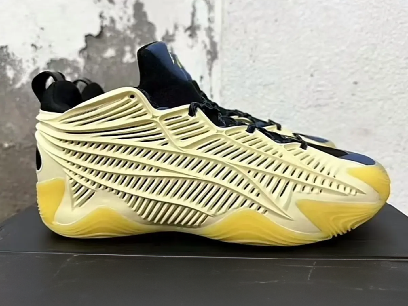 Adidas Anthony Edwards AE2