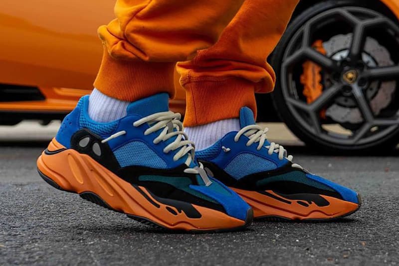 Adidas Yeezy 700