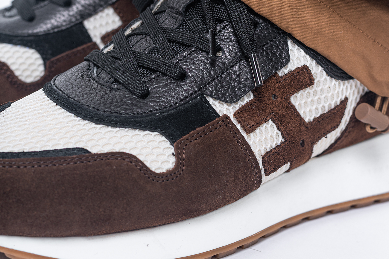 Hyphnt Road Runner Cappuccino materials